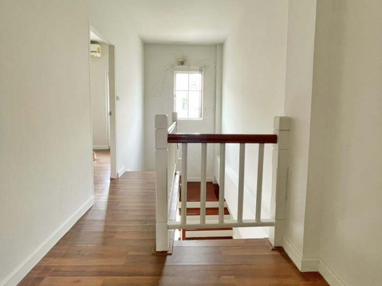 Townhouse in Rama 9 